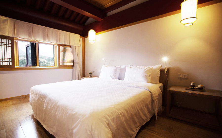 圆通塔寺禅房预订价格|古北水镇住宿-古北水镇酒店